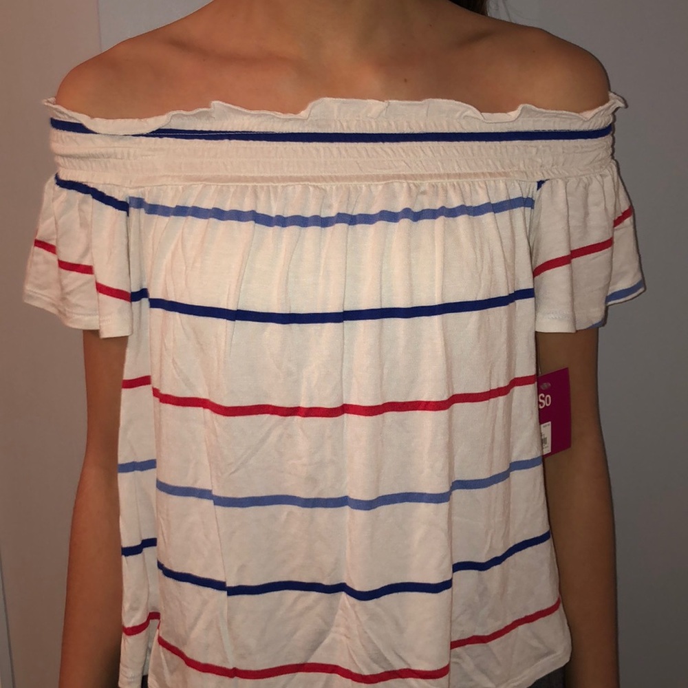 off the shoulder short sleeve